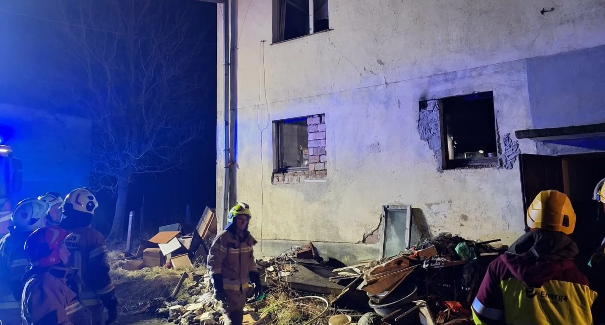 Straż Pożarna, Pożar mieszkania zakończył tragedią wstępne ustalenia - zdjęcie, fotografia