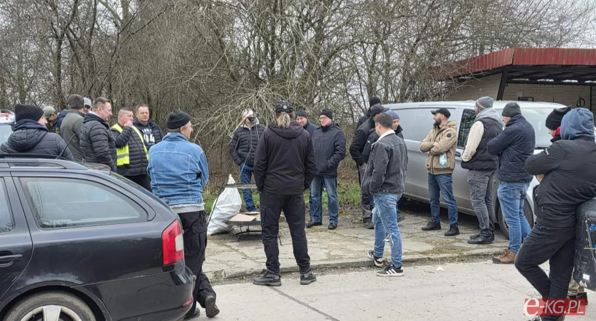 Wiadomości, Rolnicy powiatu kołobrzeskiego dołączą ogólnopolskiego protestu lokalnych przewoźników - zdjęcie, fotografia