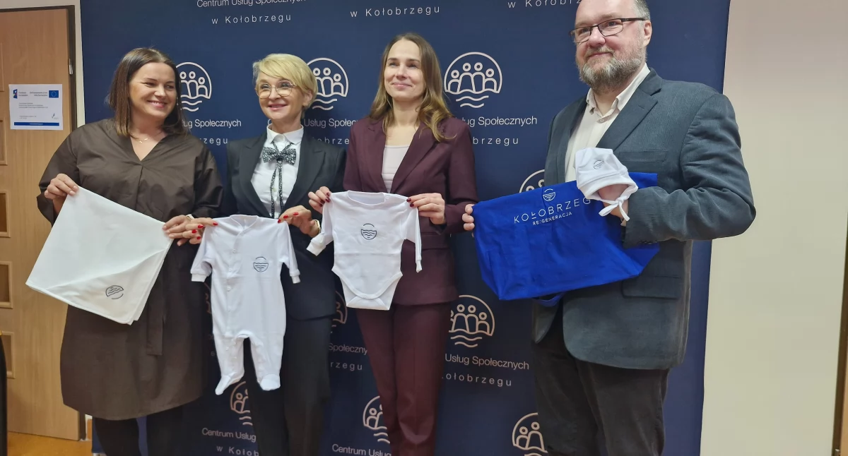 Wiadomości, Pakiet rodzin Kołobrzeskie Serduszka becikowe nowych zasadach - zdjęcie, fotografia
