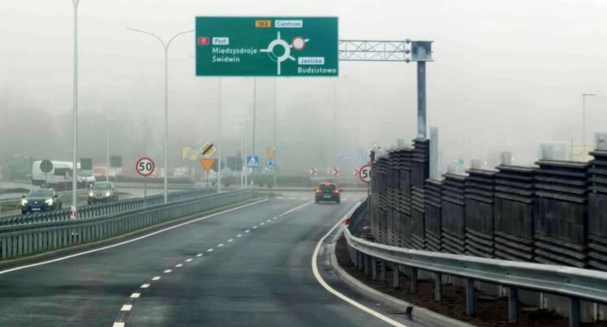 Wiadomości, Prawie pół miliarda złotych drogi trasy rowerowe Pomorze Zachodnie inwestuje infrastrukturę - zdjęcie, fotografia