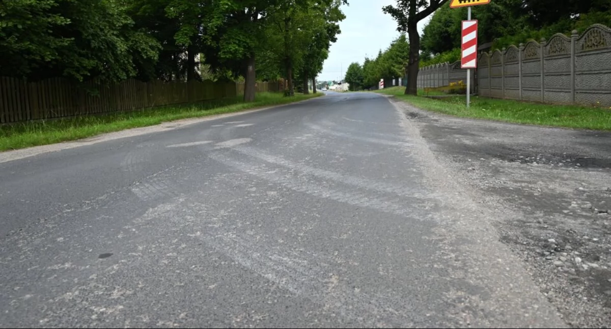 Wiadomości, nawierzchnia ścieżka pieszo rowerowa rządowe dofinansowanie modernizację drogi - zdjęcie, fotografia