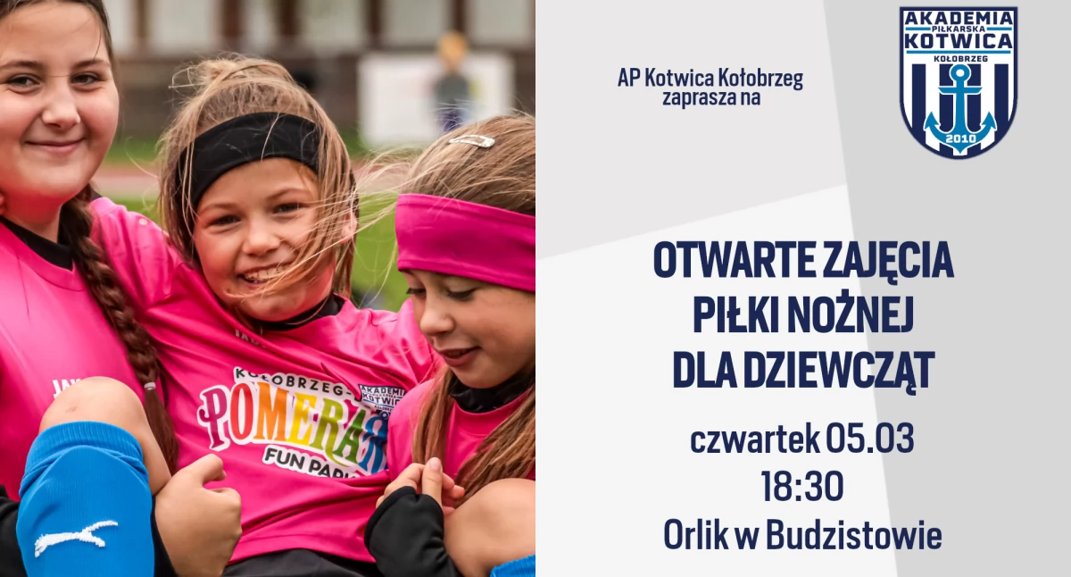 Piłka nożna, Kotwica zaprasza dziewczynki piłkarskie treningi - zdjęcie, fotografia