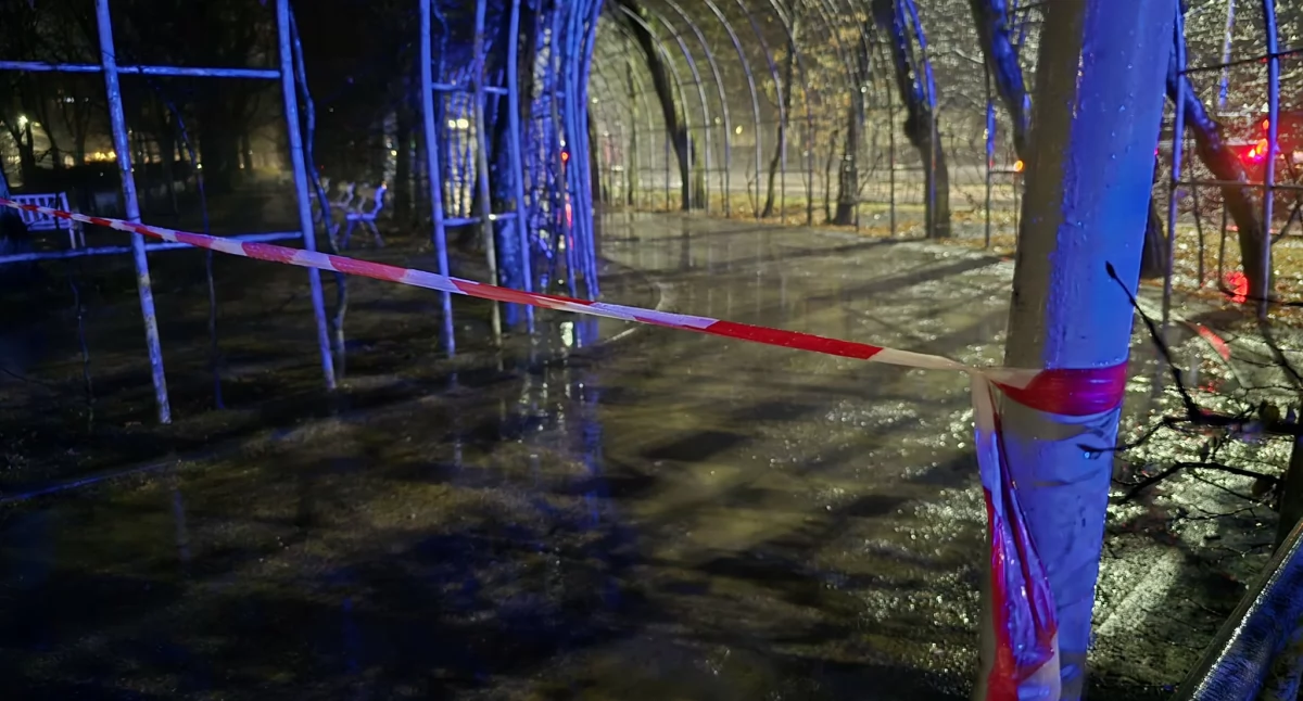 Wiadomości, Problem iluminacją Bindaża porażony prądem było przyczyną - zdjęcie, fotografia