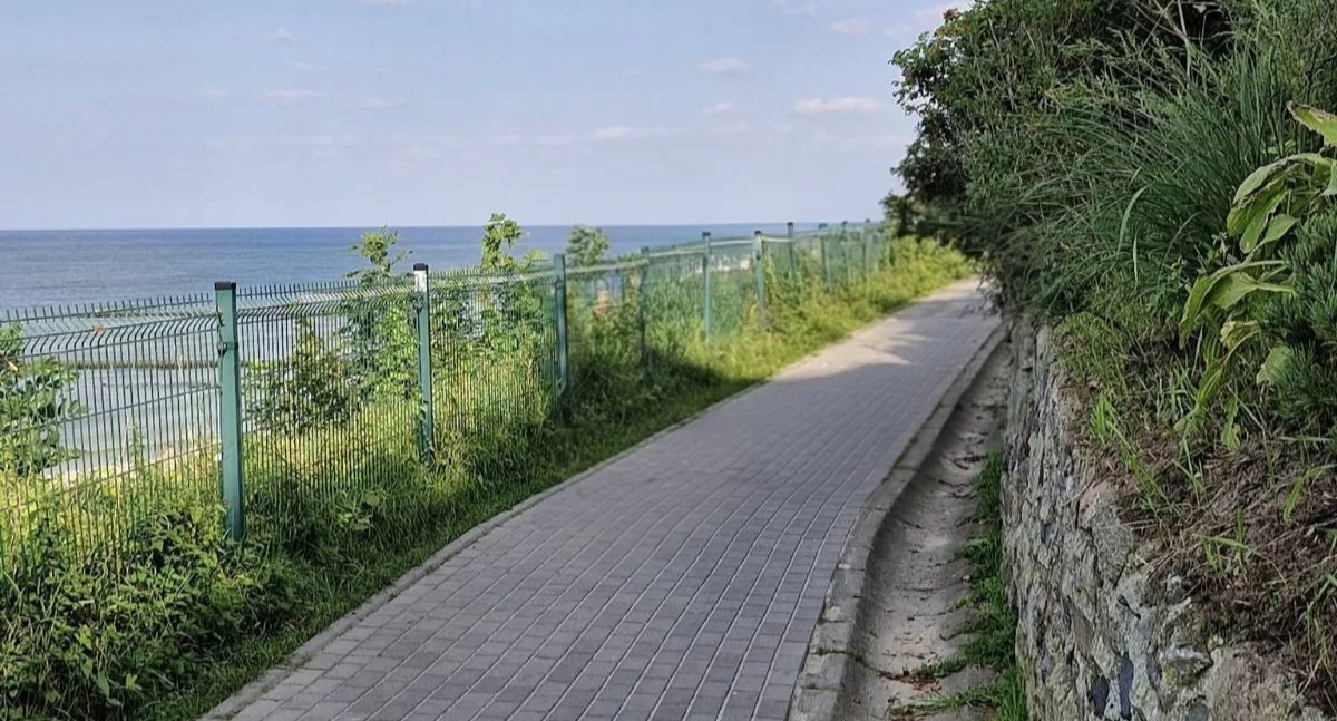 Wiadomości, Będzie nadmorska promenada Gmina Ustronie Morskie podpisała umowę - zdjęcie, fotografia
