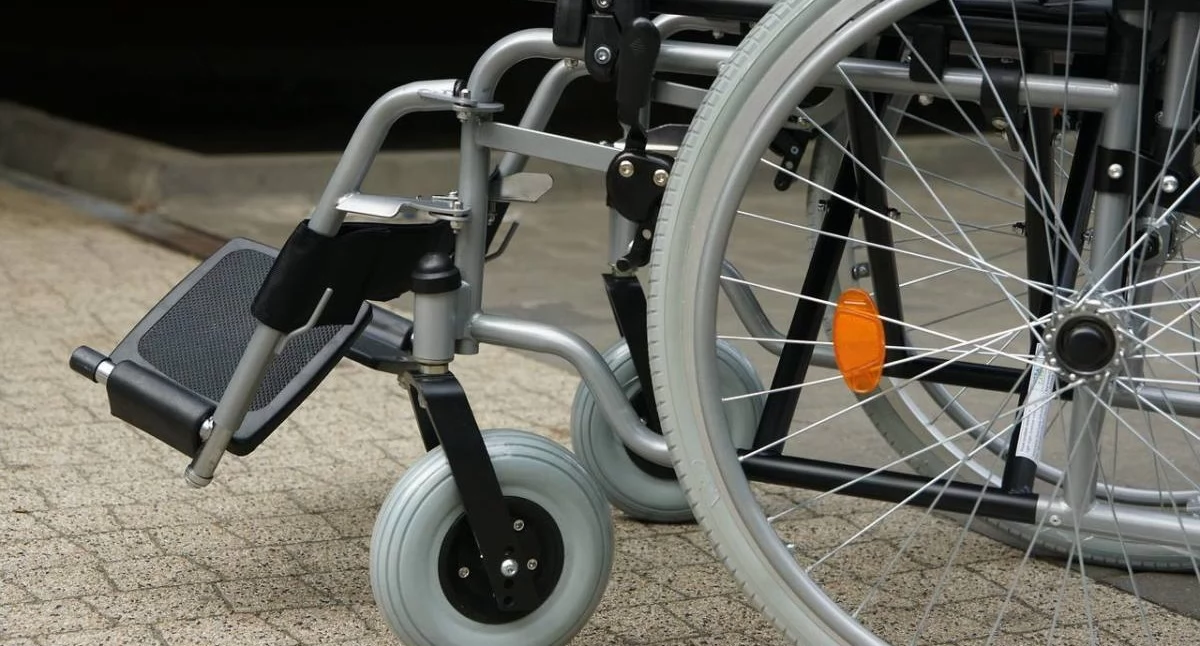 Wiadomości, Wózki łóżka chodziki Ruszyła bezpłatna wypożyczalnia sprzętu rehabilitacyjnego - zdjęcie, fotografia
