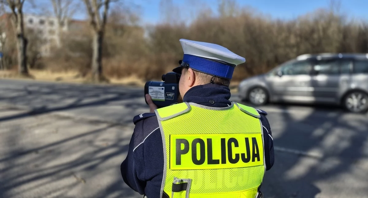 Kronika policyjna, kierowców jechało szybko Posypały mandaty - zdjęcie, fotografia