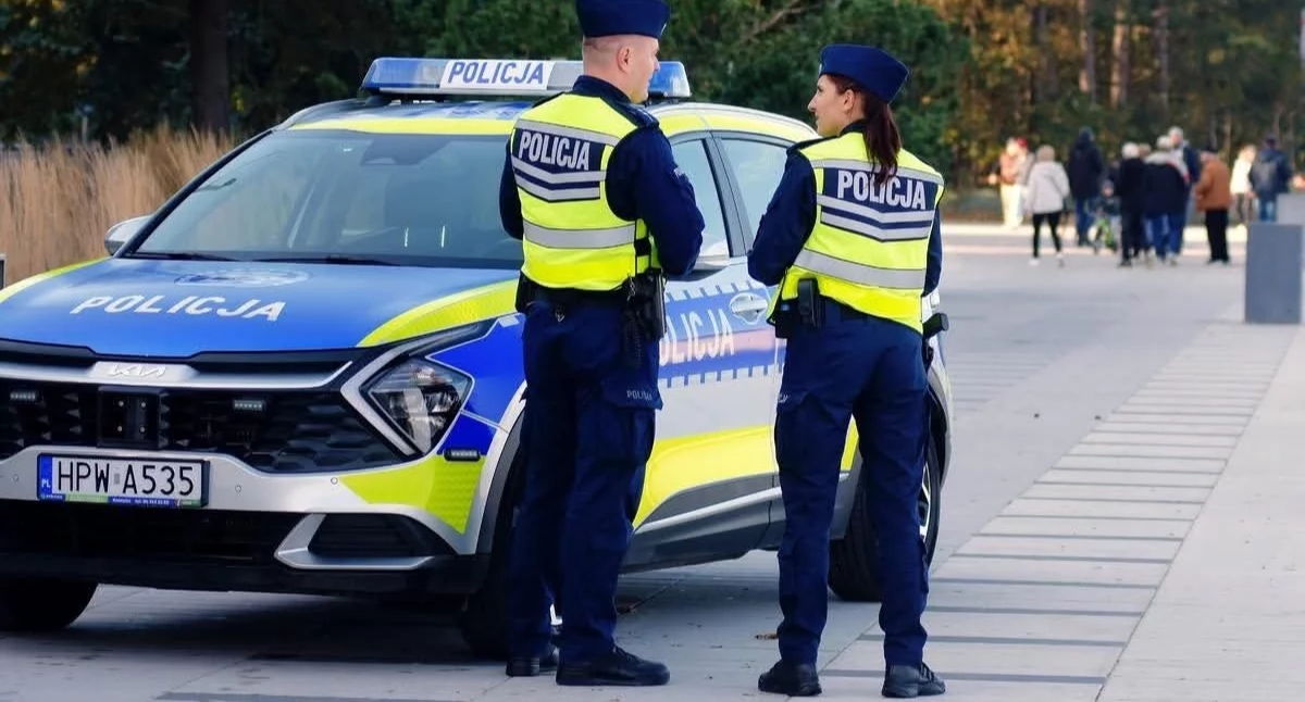 Kronika policyjna, Kradzieże kolizje utrata prawa jazdy Intensywna kołobrzeskiej policji - zdjęcie, fotografia