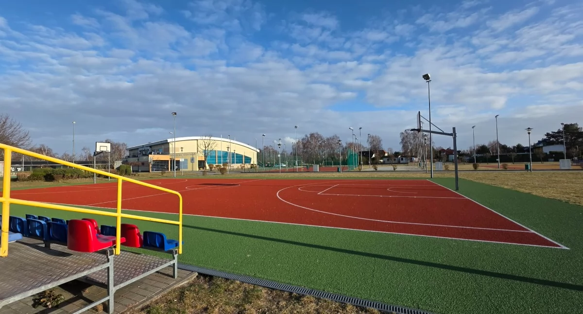 Wiadomości, Duże zmiany sportowej mapie powiatu boisko Dźwirzynie remonty Dygowie Wrzosowie - zdjęcie, fotografia