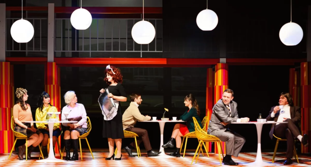Teatr , Powrót Kultowe „Dziewczyny wzięcia” deskach - zdjęcie, fotografia