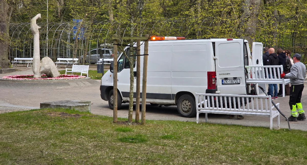 Wiadomości, Powstanie altana Skwerze Koncertów Porannych Miasto podpisało umowę - zdjęcie, fotografia