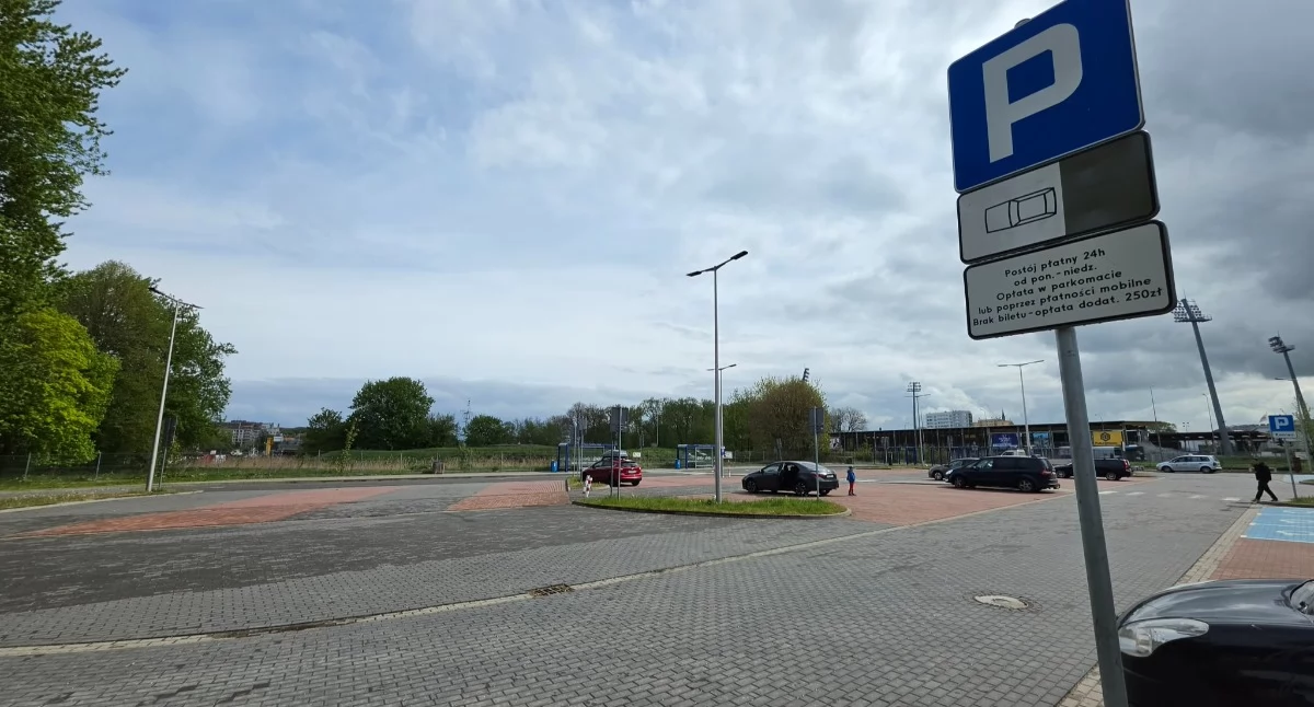 Wiadomości, Miejskie parkingi darmo mieszkańców pomysł pojawił Kołobrzegu - zdjęcie, fotografia