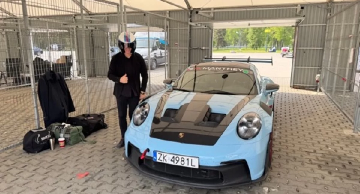 Wiadomości, Porsche wielka pasja Mieszkaniec Kołobrzegu furorę motorsporcie - zdjęcie, fotografia