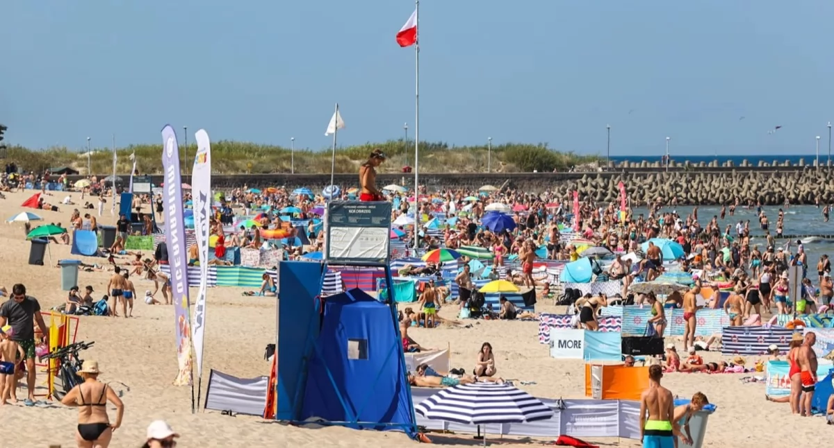 Wiadomości, Parawan grill Czyli wolno czego plaży Kołobrzegu - zdjęcie, fotografia