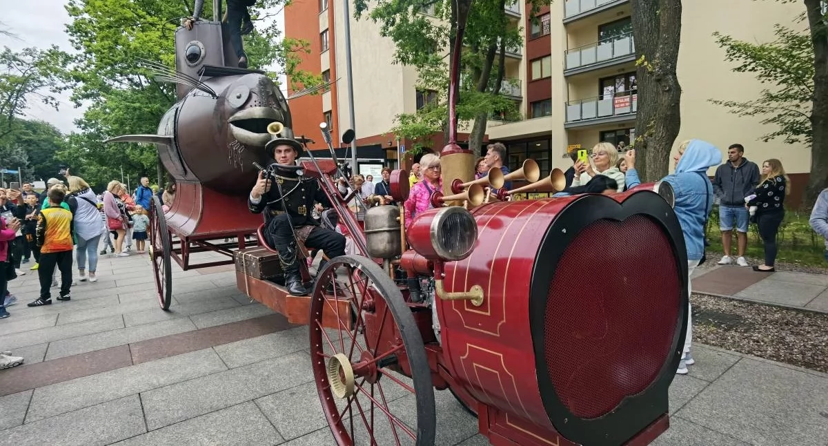 Wiadomości, weekendy spektakli plenerze Rusza - zdjęcie, fotografia