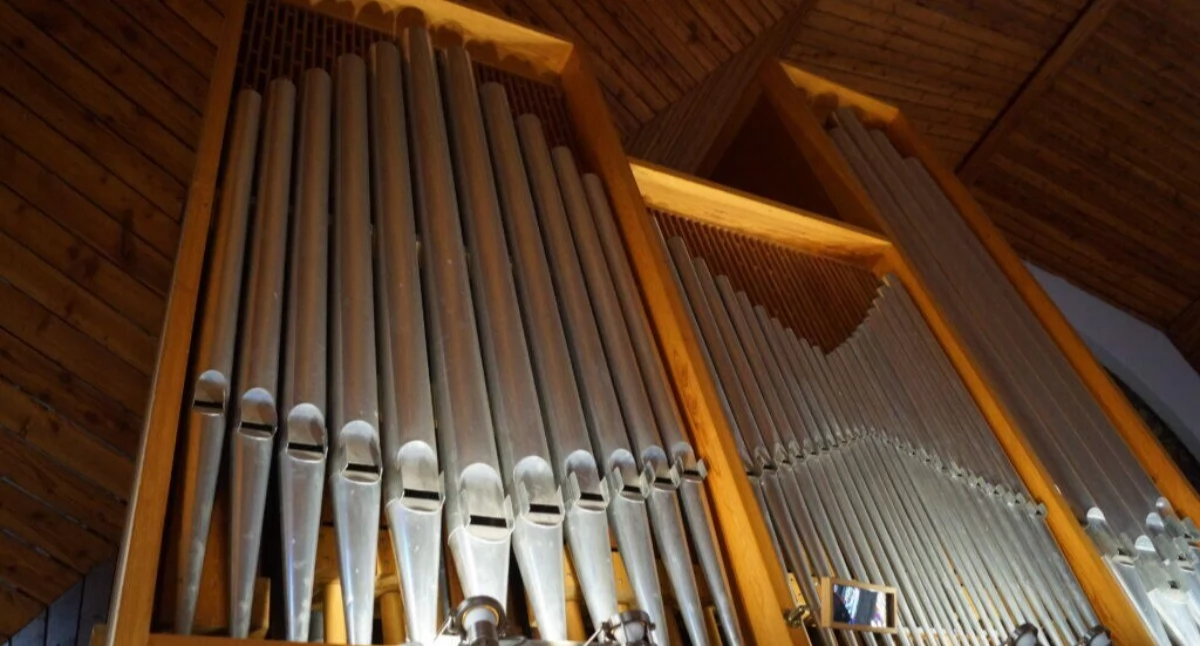 Koncerty, Muzyczna uczta Ustroniu Morskim Koncert Wokół organów Pomorza - zdjęcie, fotografia