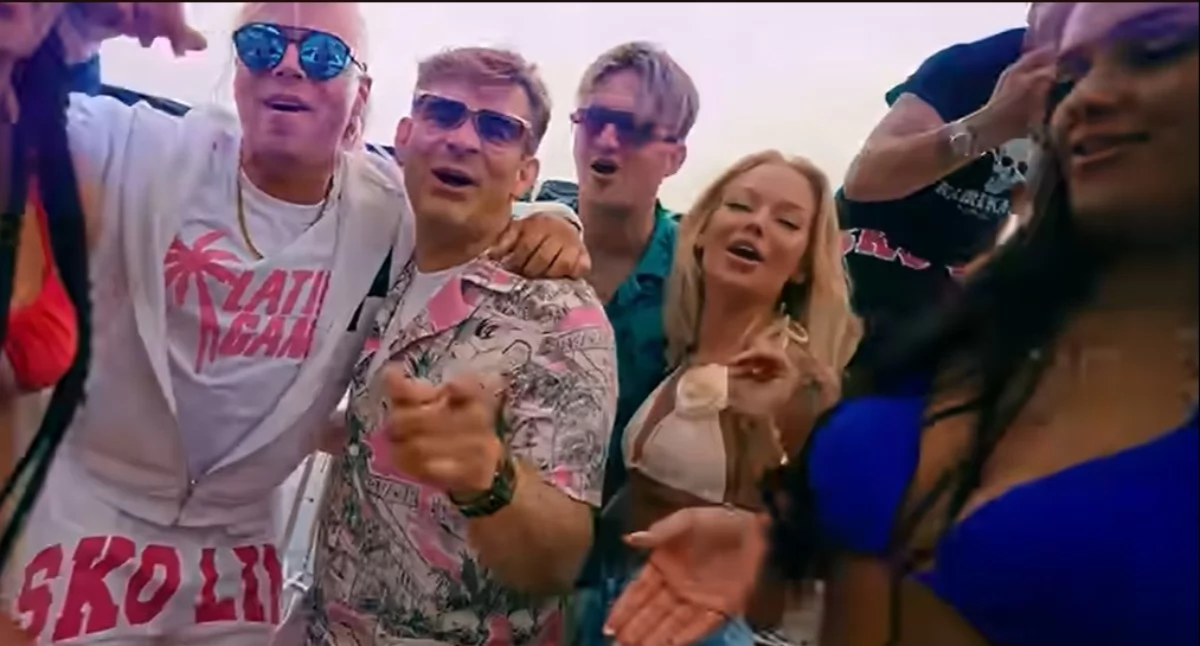 Wiadomości, Teledysk kręcony Kołobrzegu YouTube Skolim Zenek Martyniuk pokazali „Love” - zdjęcie, fotografia