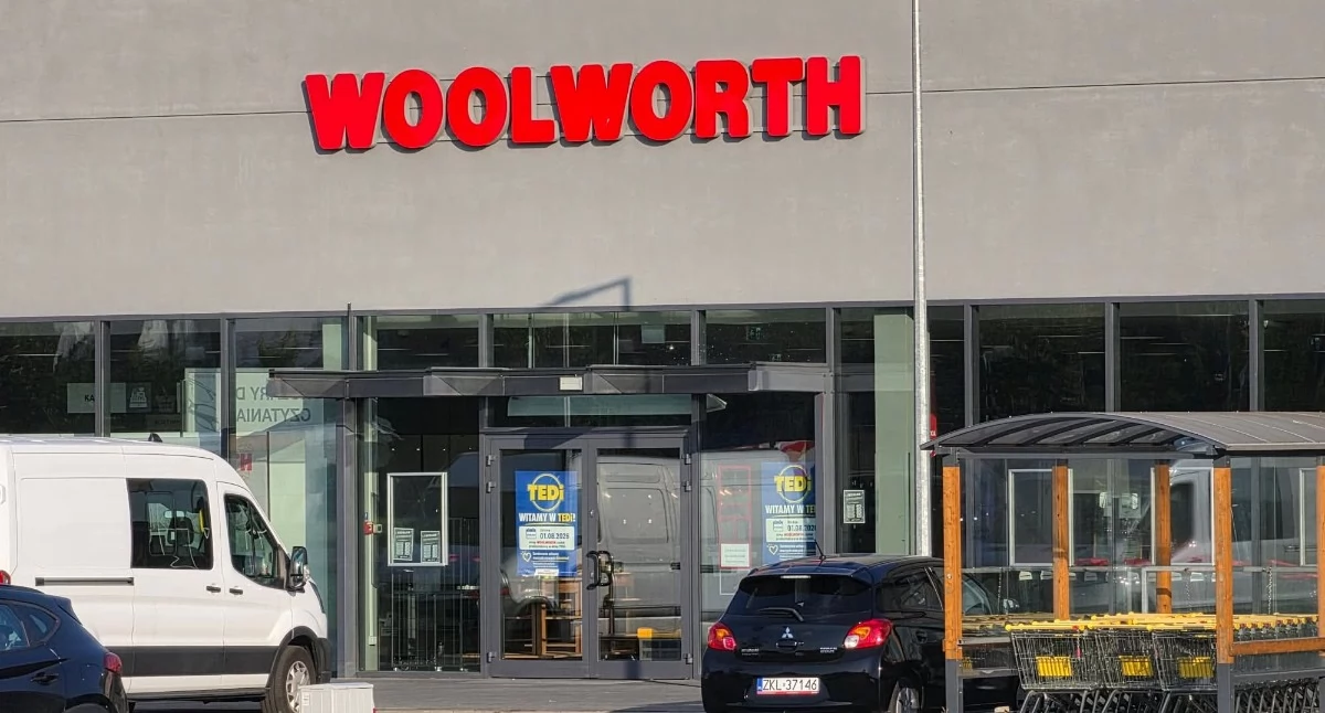 Wiadomości, Woolworth znika Kołobrzegu Wiadomo pojawi Toruńskiej - zdjęcie, fotografia