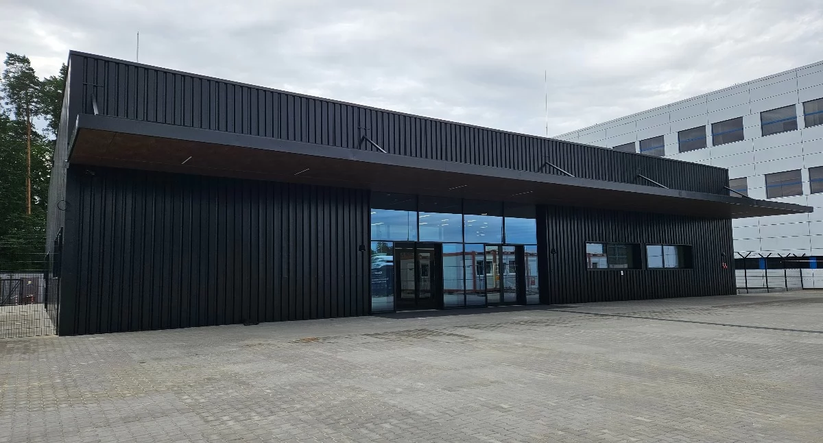 Wiadomości, Tymczasowy terminal przylotów gotowy Lotnisko Goleniowie szykuje kolejnego etapu rozbudowy - zdjęcie, fotografia