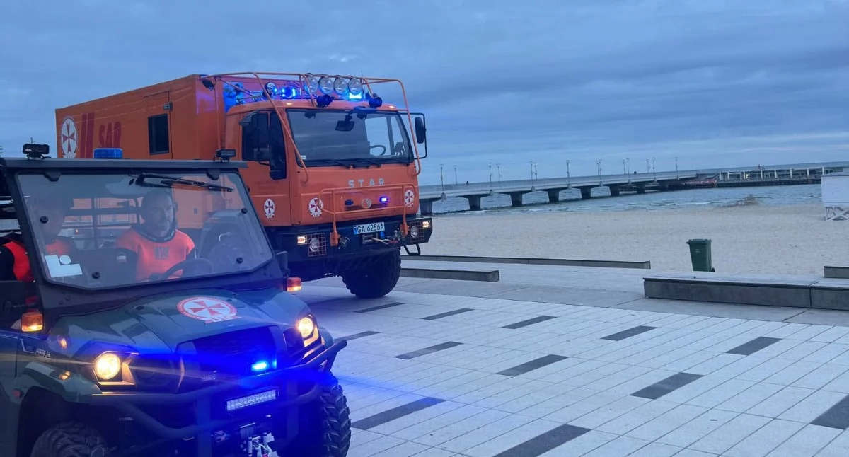 Wiadomości, wyjaśnianie tragedii Policja ustala była kobieta - zdjęcie, fotografia