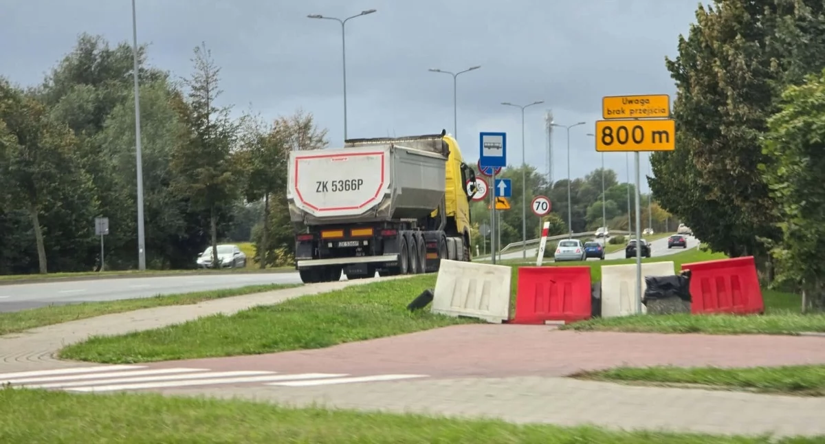Wiadomości, Zamknięty popularny ciąg pieszo rowerowy Europejskiej Remont potrwa około miesiąca - zdjęcie, fotografia