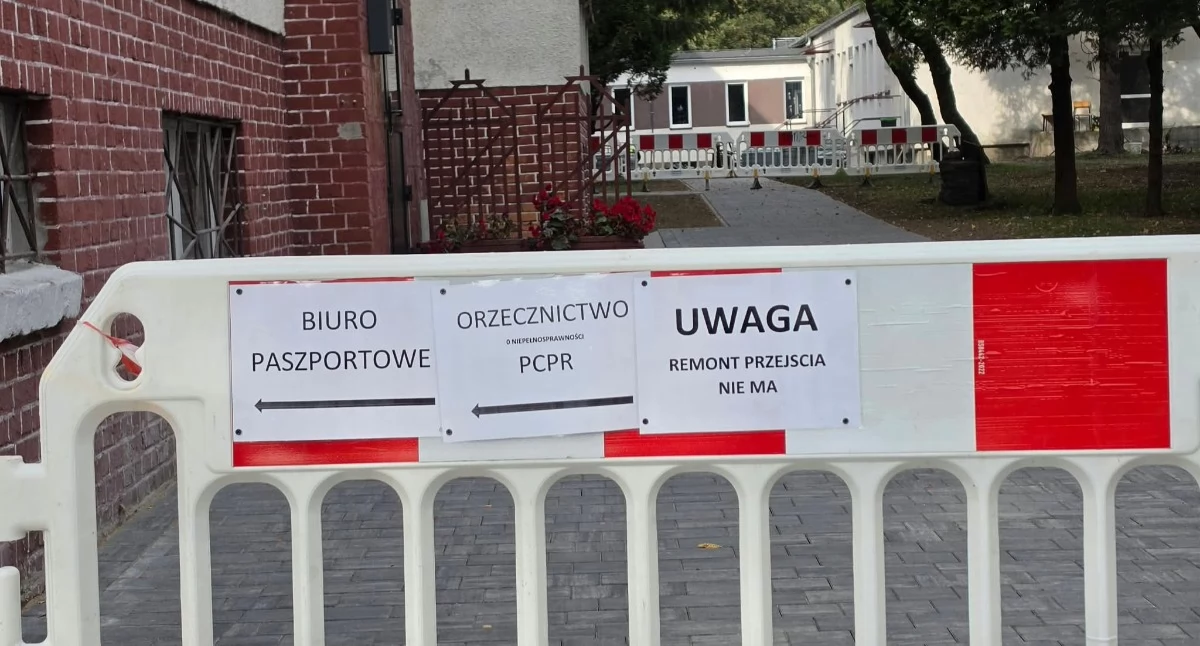 Wiadomości, Utrudnienia Grottgera października zmienione wejście kilku instytucji - zdjęcie, fotografia