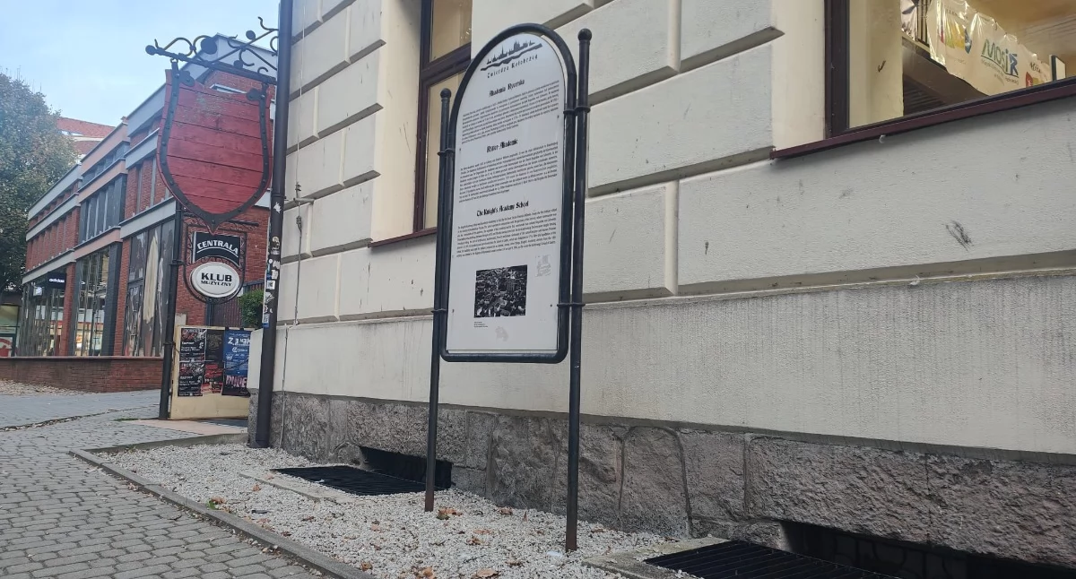 Wiadomości, Podziemia Akademii Rycerskiej zostaną sprawdzone jakim - zdjęcie, fotografia