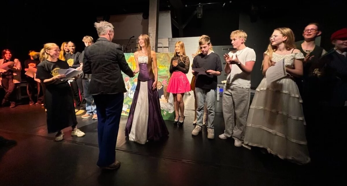 Wiadomości, Obraz teatr międzynarodowa współpraca Kołobrzeska młodzież warsztatach Berlinie - zdjęcie, fotografia