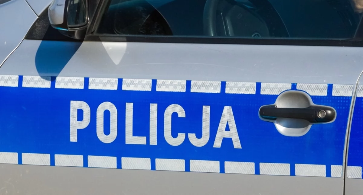 Kronika policyjna, Policjant wypadek fałszywa praca Kołobrzeżanie znów celowniku oszustów - zdjęcie, fotografia