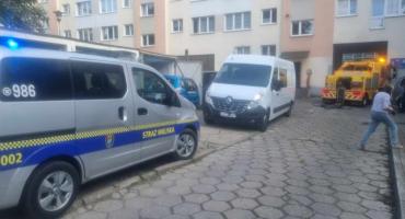 Dostawczak zablokował garaże. Interweniowała straż miejska