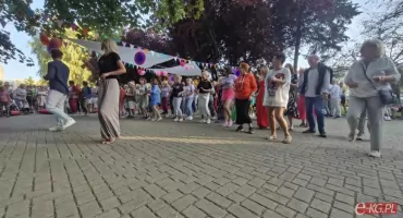   Już dziś kolejna odsłona Kołobrzeskiej Potańcówki. Jaki taniec będzie królował na Skwerze Pionierów?
