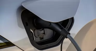 Jak zmieni się praca diagnosty samochodowego w dobie elektromobilności?