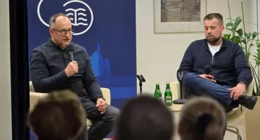 Od kryminału po historię i podróże. Majowy program Biblioteki