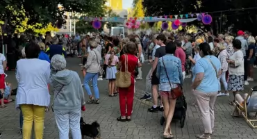 Kołobrzeg zatańczy rocknrolla, bachatę i salsę. Wracają Letnie Potańcówki