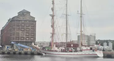 Legendarny żaglowiec z wizytą w Kołobrzegu. Można go oglądać do niedzieli