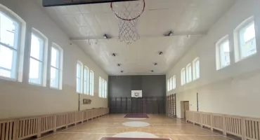 Blisko 170 tysięcy złotych trafi do kołobrzeskich szkół. Będą remonty okien w Koperniku i ZS nr 2