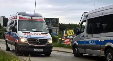 Spadł z drabiny na budowie. Mężczyzna z pęknięciem czaszki trafił do szpitala
