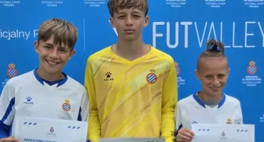 Trzech młodych zawodników Kotwicy pojedzie do Barcelony. Zostali wybrani przez trenerów Espanyolu